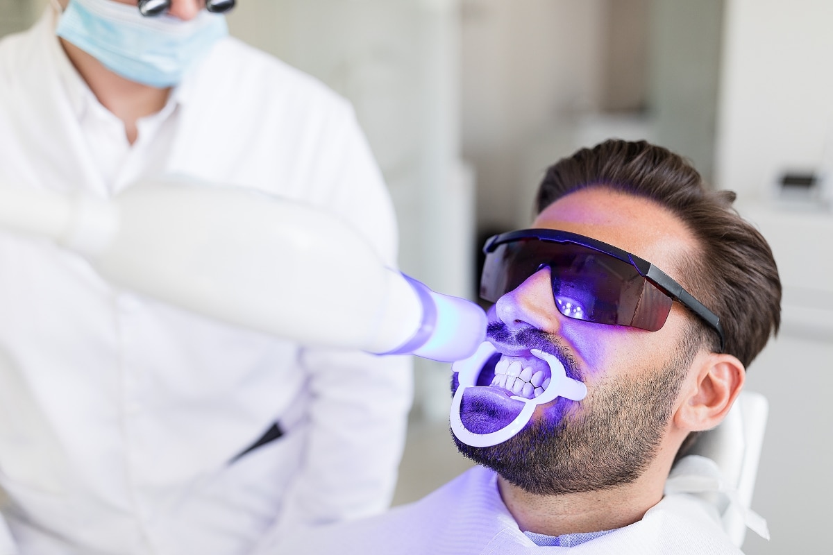 teeth-whitening-in-Waukegan-IL