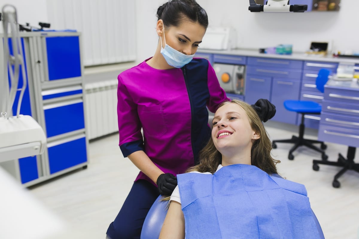Teeth Cleaning in Universal City
