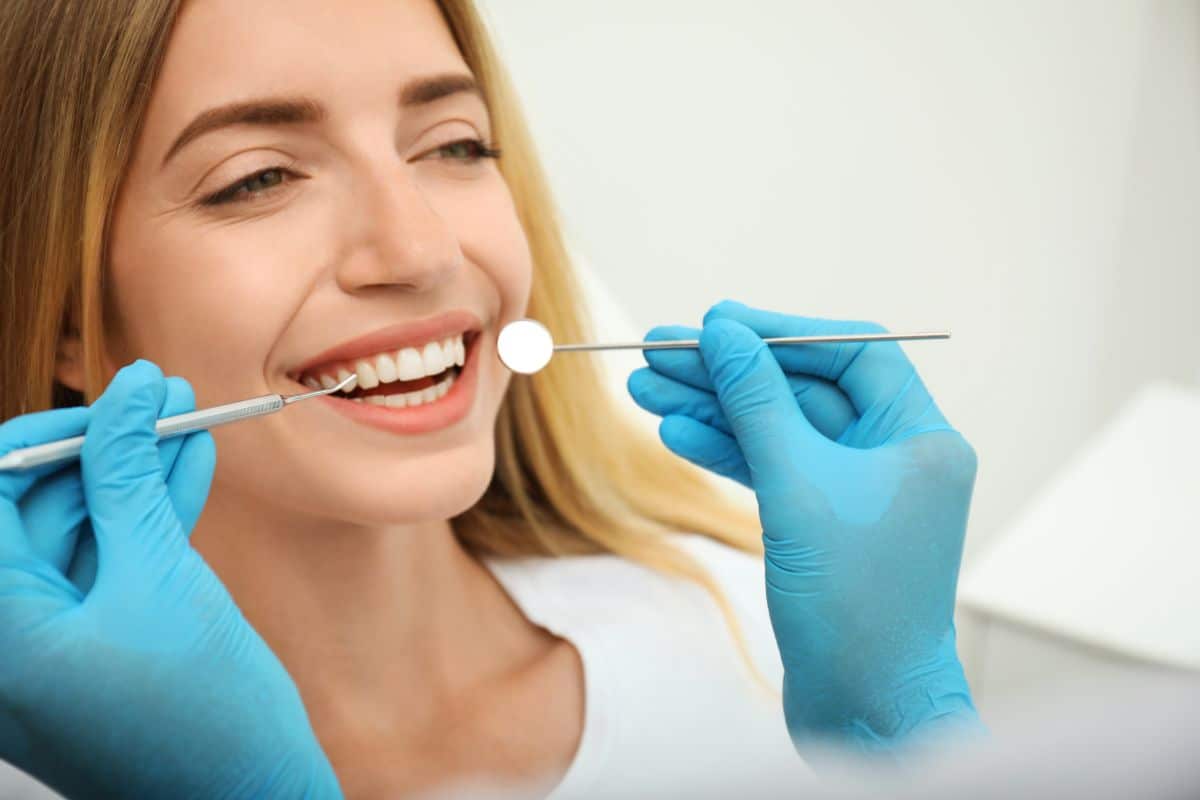 cosmetic dentist Sandy