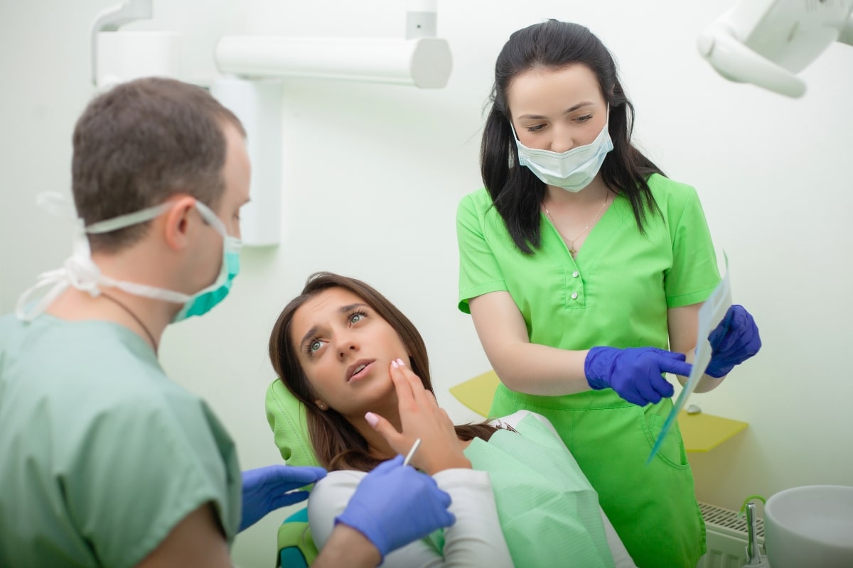 dental-assisting-school-in-Kyle