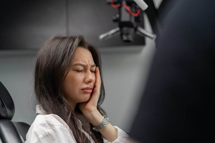 Featured image for “5 Signs You Need an Emergency Dentist in Houston, TX”
