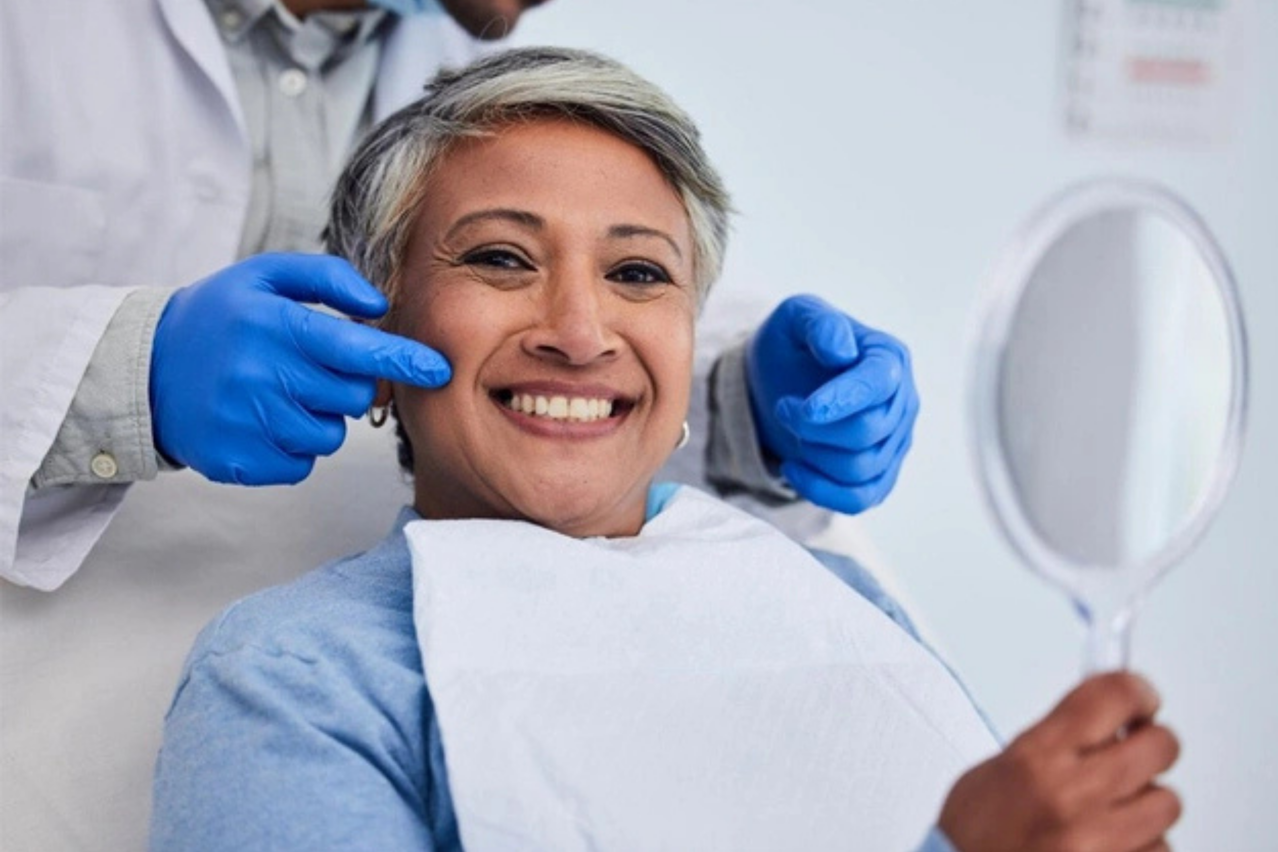 Smile Makeovers for Senior Citizens in Auburn: It’s Never Too Late!
