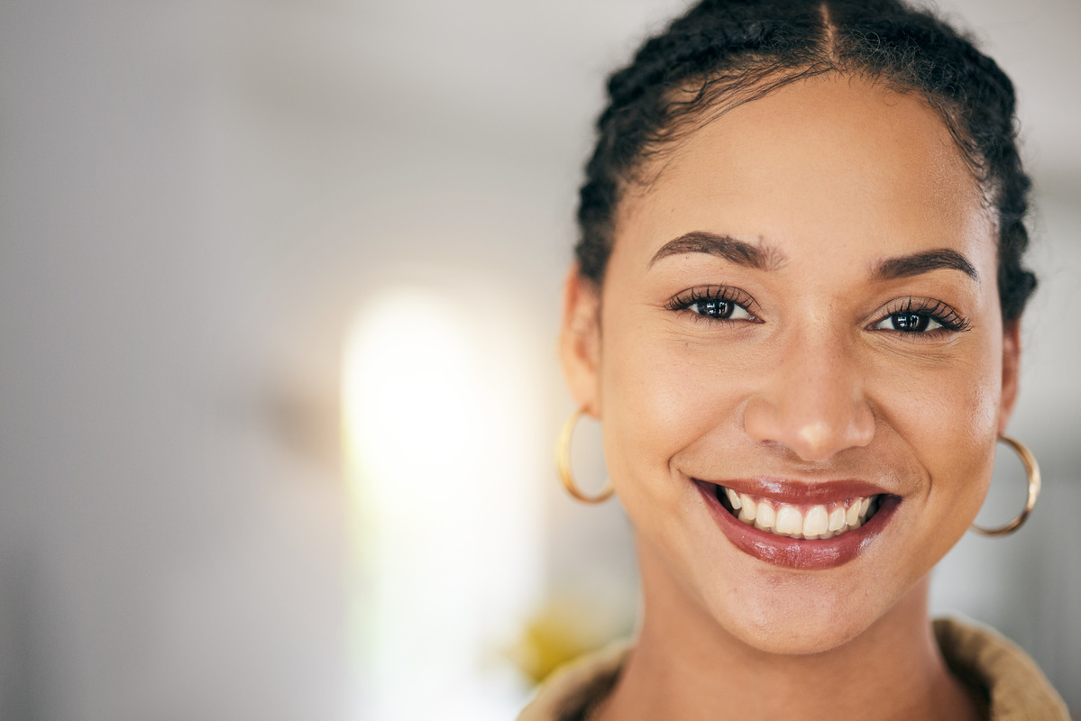 foods and drinks can help whiten teeth