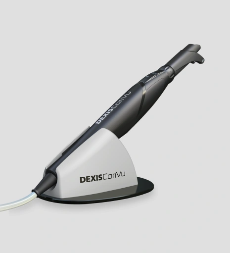 Transillumination Cavity Detection with CariVu