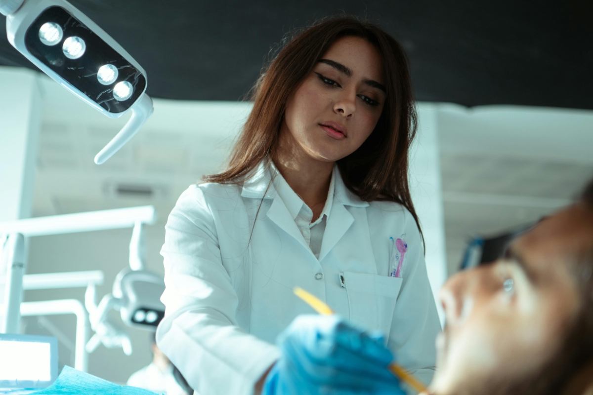 is dental bonding painful