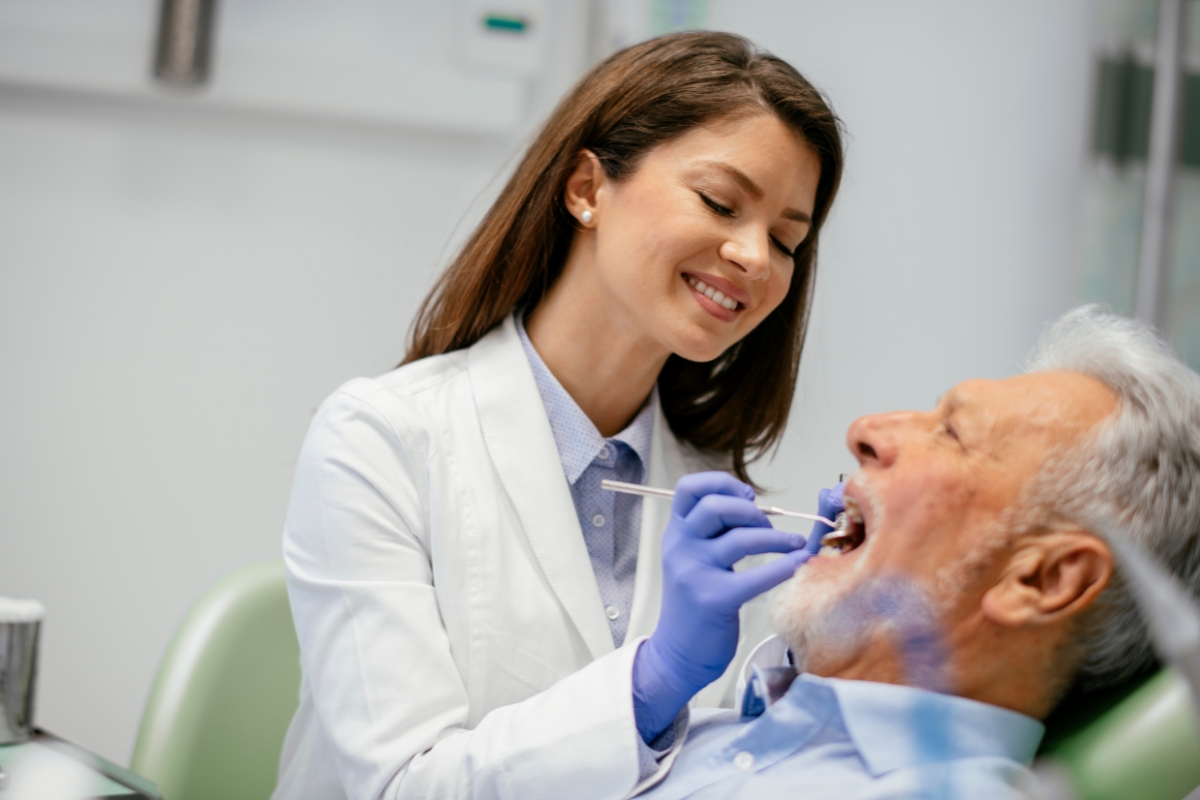 dentist-in-Greece