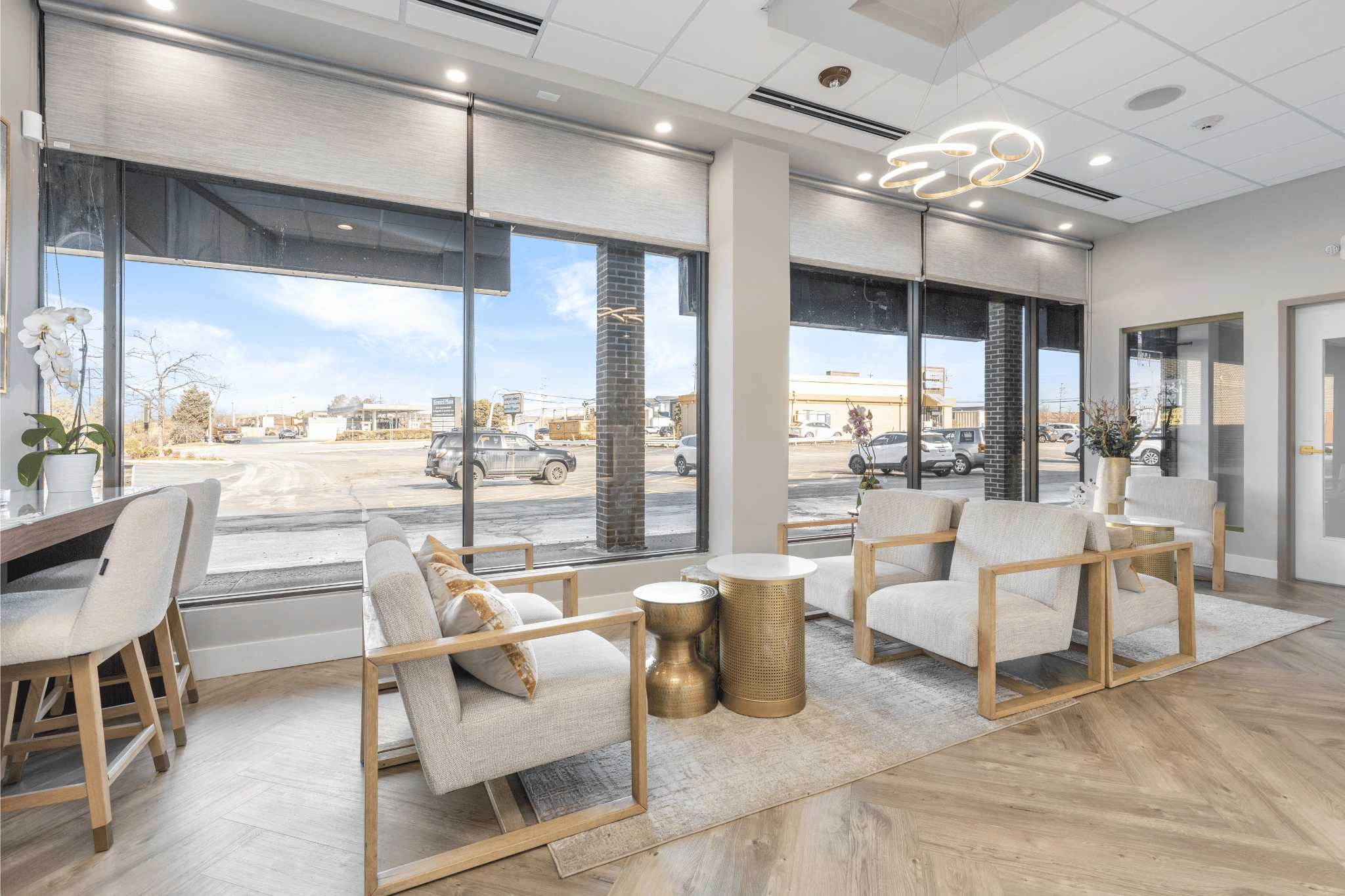 img-office-tour-4