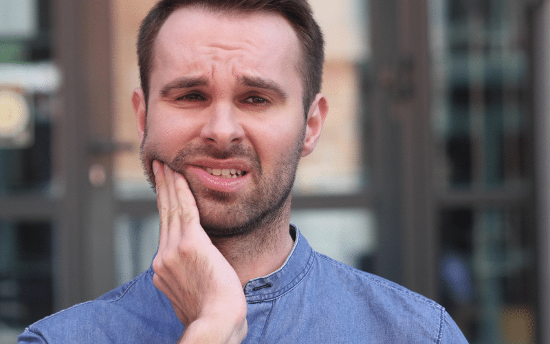 how do you know if a tooth infection has spread to your blood