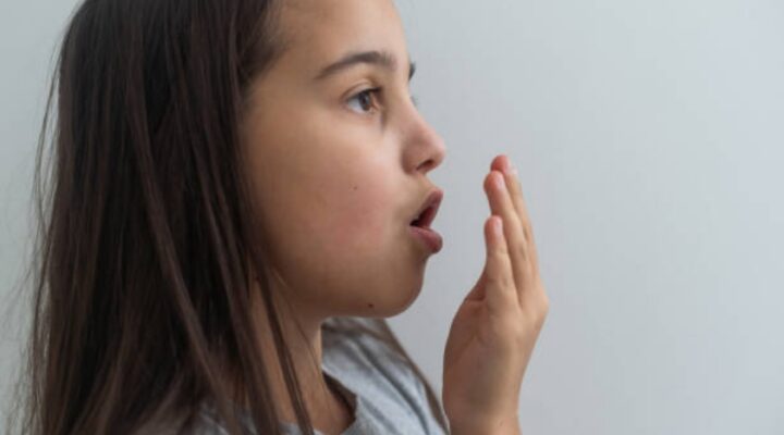 how to treat a childs bad breath