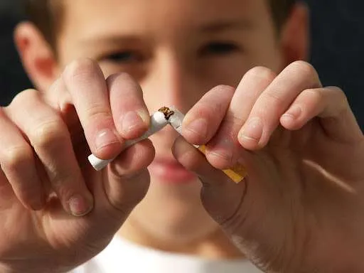 Tobacco & Your Teeth: The Risks of Chewing and Smoking | Dentist in Sugarland TX