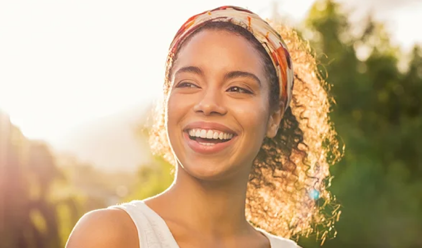 Repairing a Small Chip in Your Front Tooth: Quick & Easy Solutions
