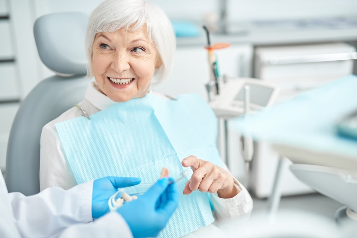 Snap-In-Implant-Dentures-In-Chicago