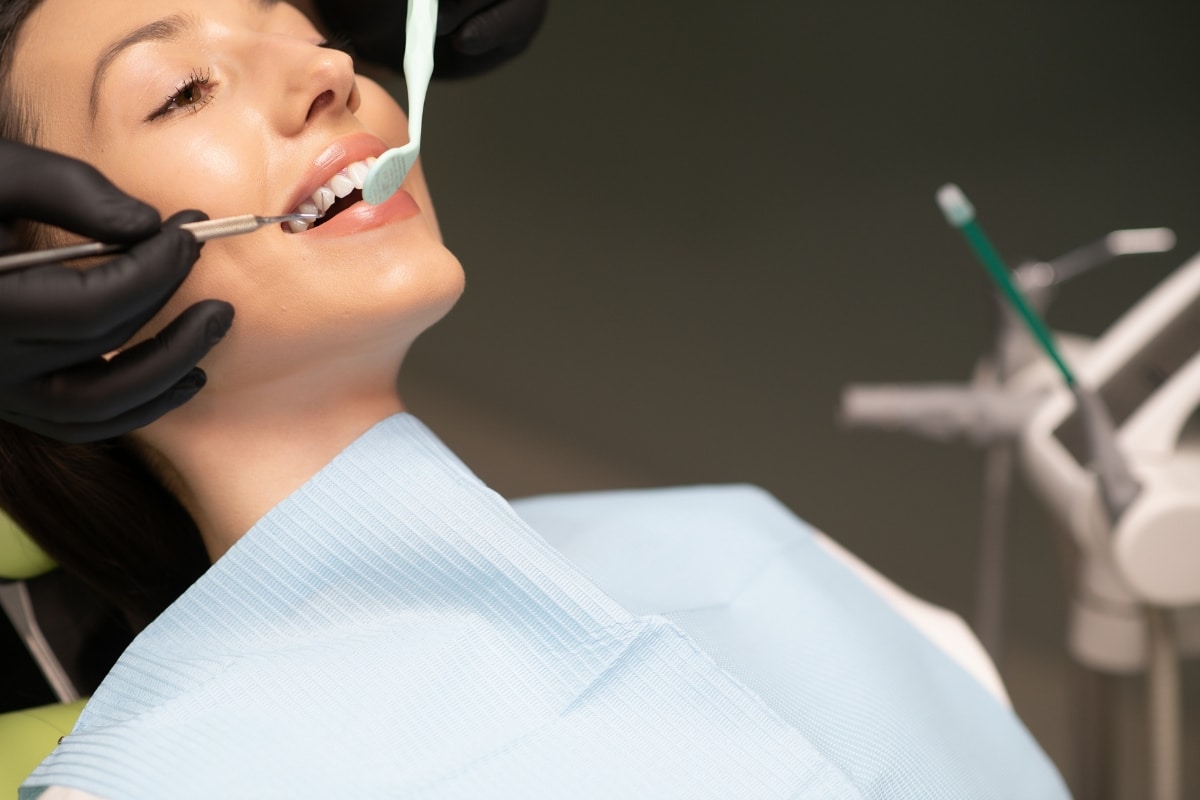 cosmetic-dentist-in-Chicago