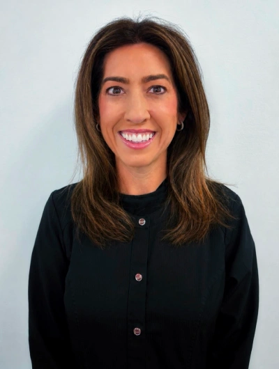 Kellie RDH dental hygienist at Main Dental