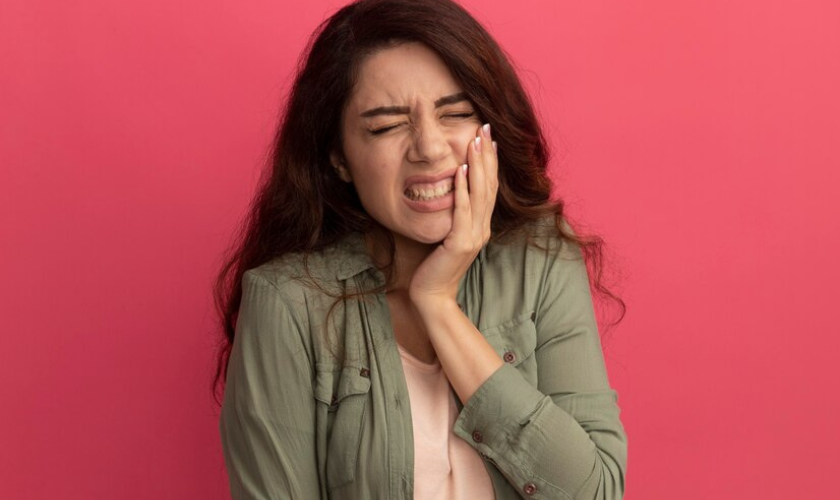 Cracked Tooth Dilemma_ Discover the Cutting-Edge Solutions You Need
