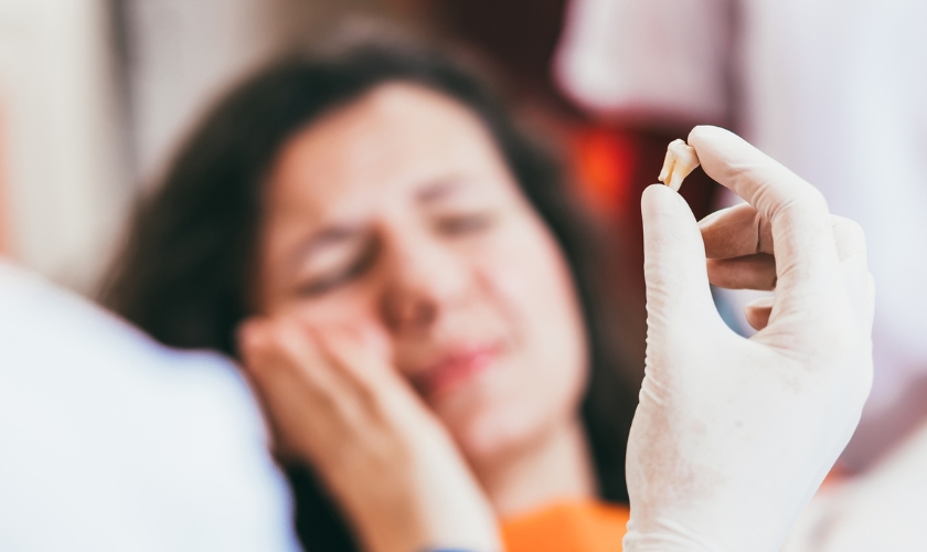 Dry Socket After Tooth Extraction: Prevention and Treatment