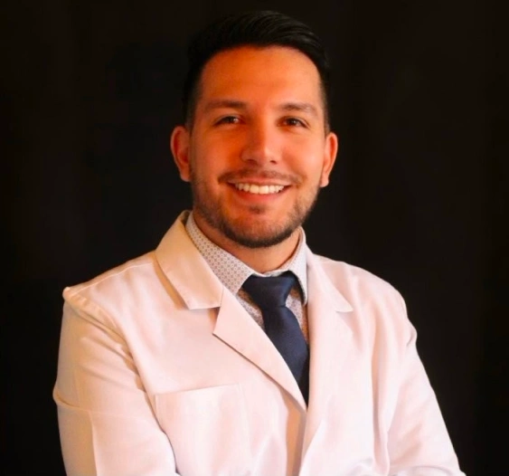 Dr. Carlos Cardenas