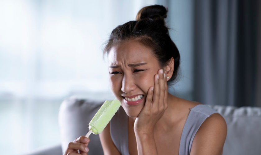 Why Waiting Too Long for Emergency Dental Care Can Make Things Worse