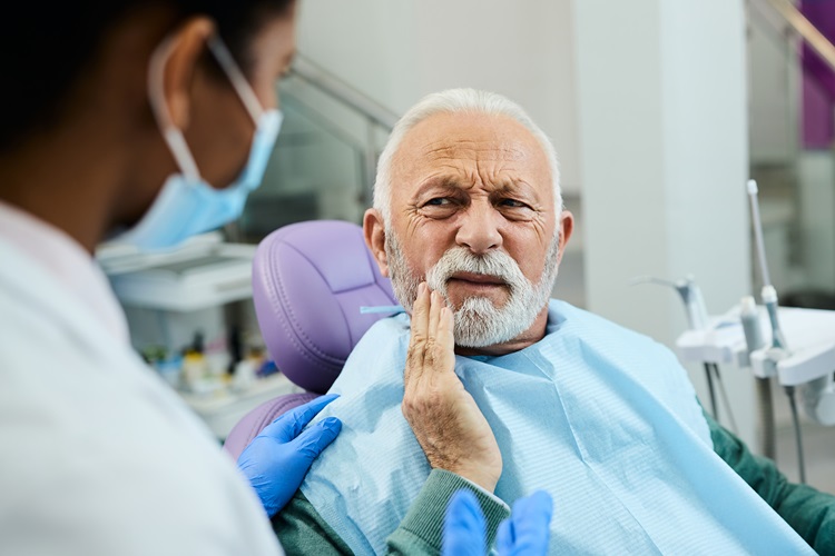 Dental Implants for Seniors: Restoring Confidence and Oral Function