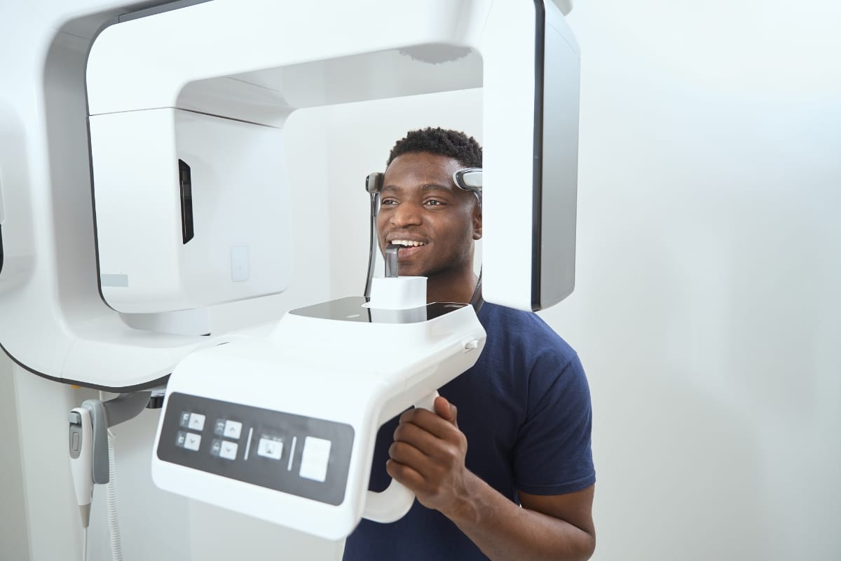 Cone beam CT dental scan patient imaging in Pinole California clinic