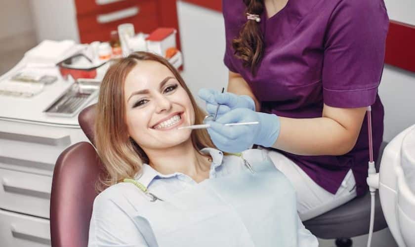 cosmetic dentist in Yorkville