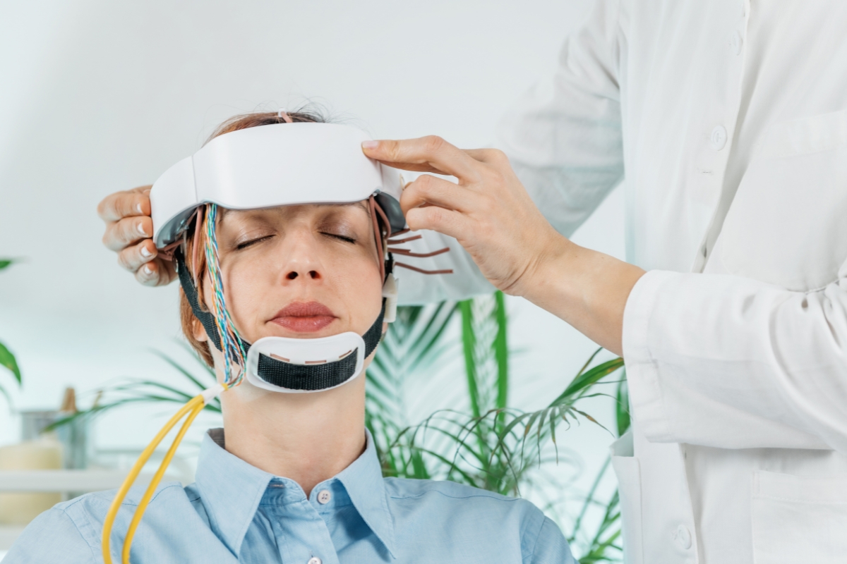 TMS Magnetic Treatment in Cypress TX at Redefined Mind for personalized non-invasive brain therapy and mental wellness.