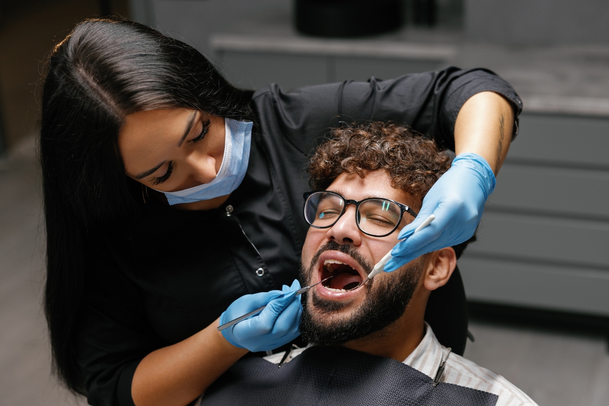 dentist-in-Rifle-CO-USA