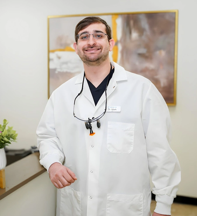 Dr Derenshteyn dentist Fitchburg