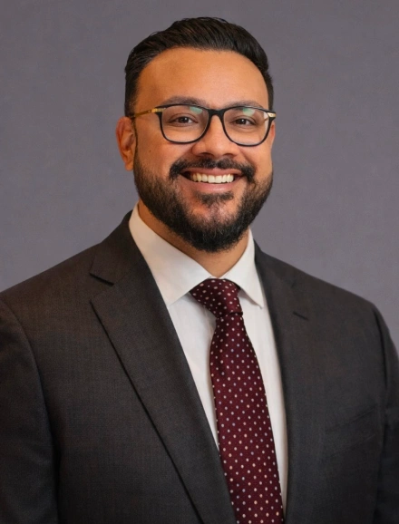 Dr. Jagjit Basra, experienced dentist in Manhattan, NYC at Stuyvesant Dental, providing advanced and compassionate dental care.