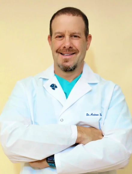 Dr. Andrew Leder, family and cosmetic dentist in Manhattan, NYC at Stuyvesant Dental, creating healthy and confident smiles.