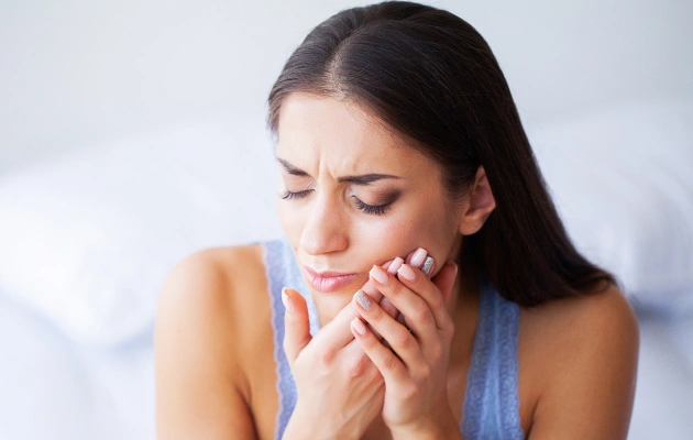 A patient's visit to Valley Dental Riverview for TMJ treatment
