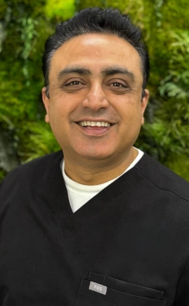 Meet Dr. Vijayant Kapur