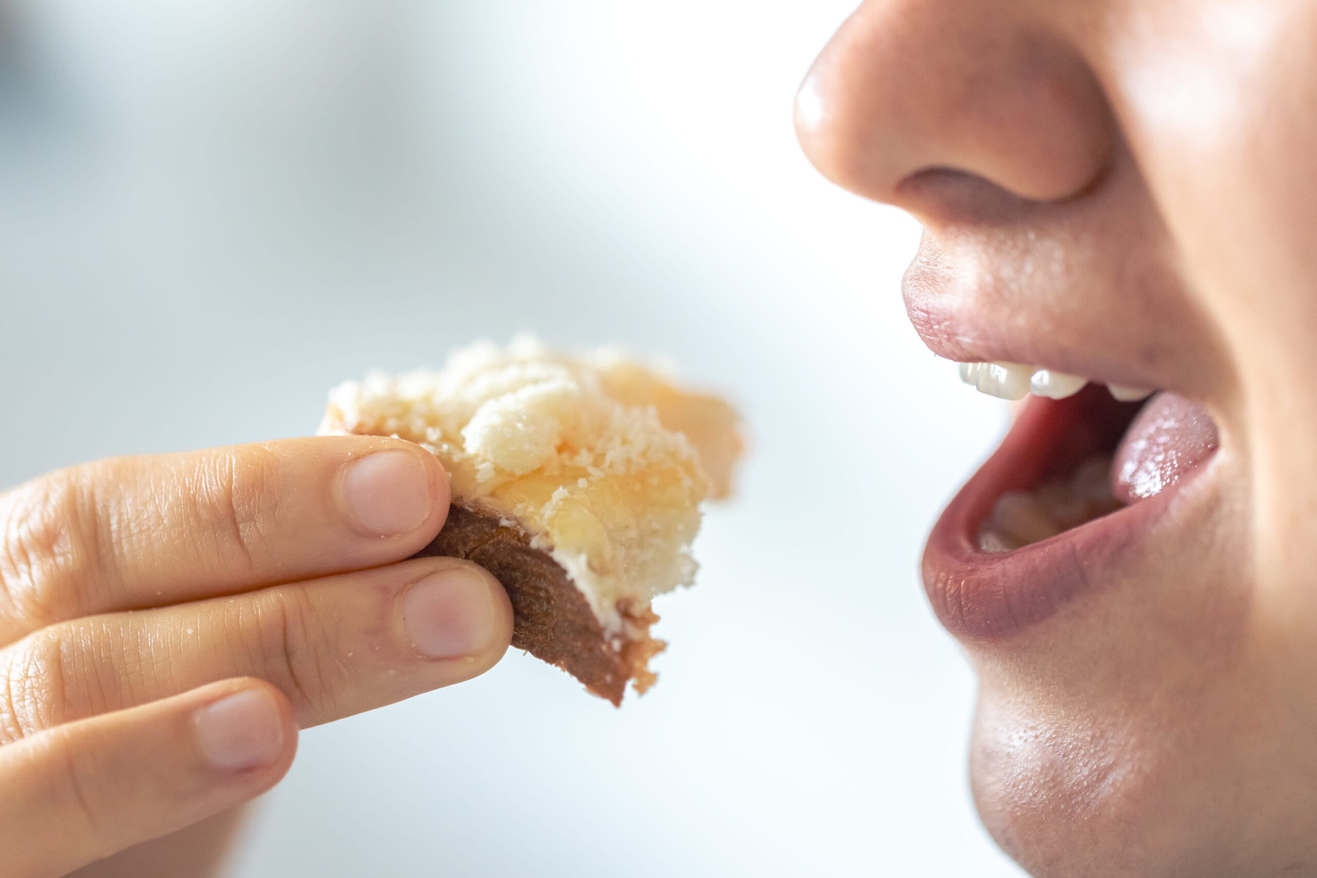Chicago dentist explains which foods hurt your teeth most