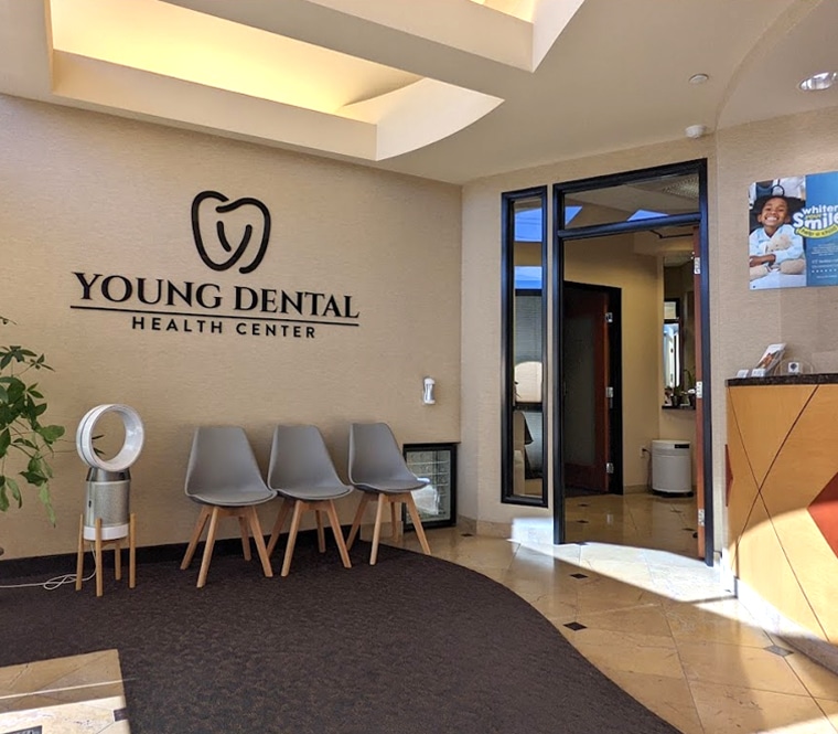 FREE Teeth Whitening 2 Image