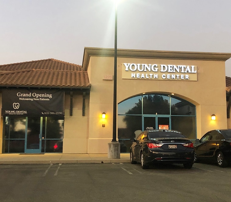 FREE Teeth Whitening 3 Image